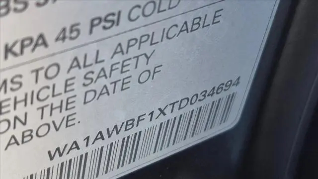 2026 Audi SQ8 4.0T quattro Premium Plus