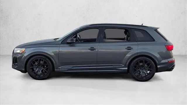2026 Audi SQ7 4.0T quattro Premium Plus