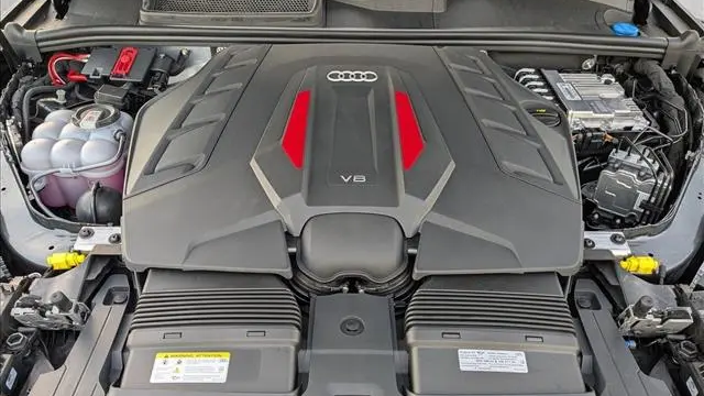 2026 Audi SQ7 4.0T quattro Premium Plus