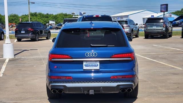 2025 Audi SQ7 4.0T quattro Premium Plus