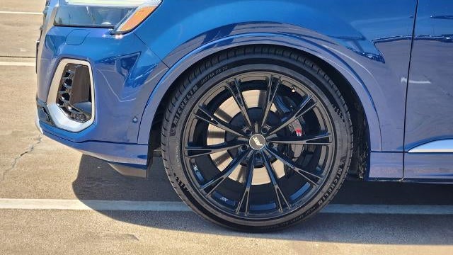 2025 Audi SQ7 4.0T quattro Premium Plus