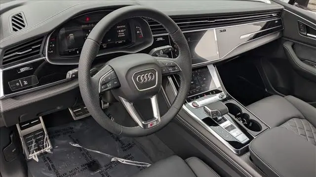 2026 Audi SQ7 4.0T quattro Premium Plus
