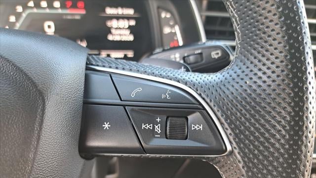 2024 Audi SQ7 4.0T quattro Premium Plus