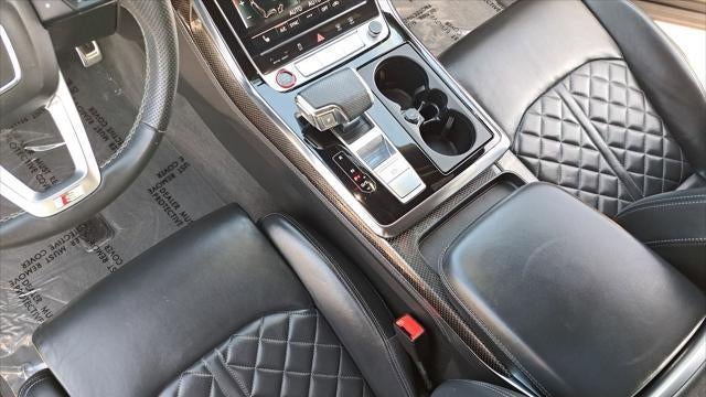 2024 Audi SQ7 4.0T quattro Premium Plus