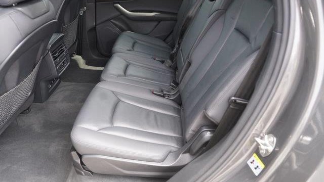 2021 Audi Q7 quattro Premium 55 TFSI