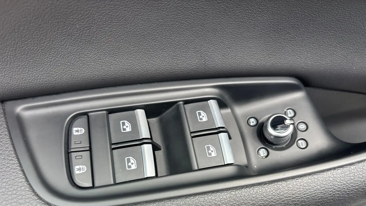 2023 Audi Q7 quattro Premium 55 TFSI