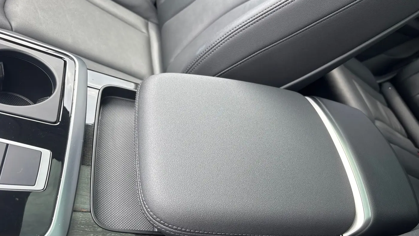 2023 Audi Q7 quattro Premium 55 TFSI
