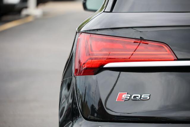 2021 Audi Q5 - $24,303