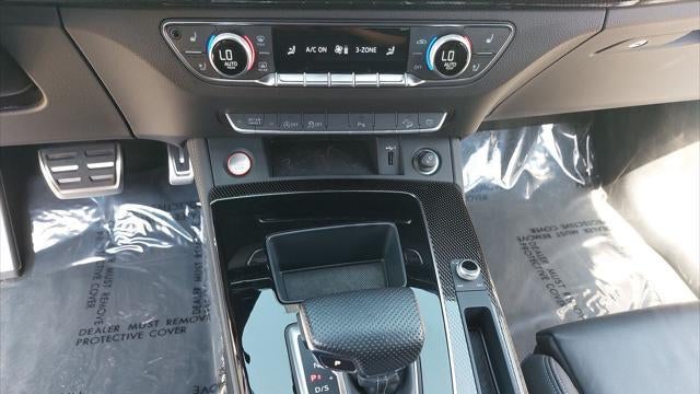 2023 Audi SQ5 3.0T quattro Premium Plus
