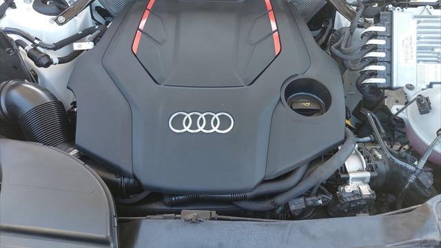 2023 Audi SQ5 3.0T quattro Premium Plus