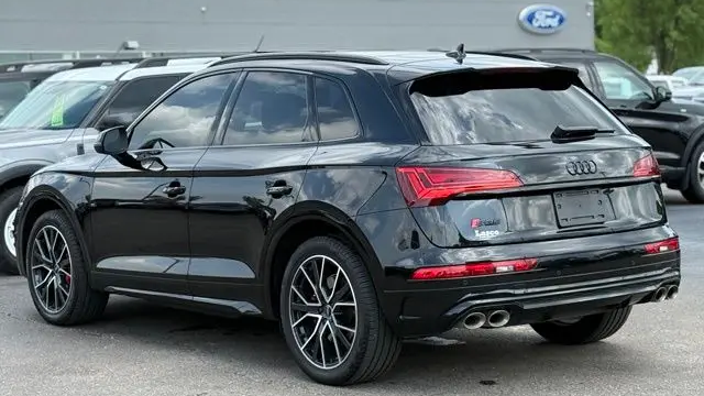 2025 Audi SQ5 3.0T quattro Premium Plus