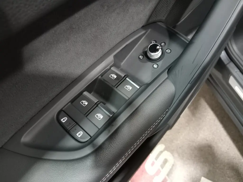 2023 Audi Q5 - $33,297
