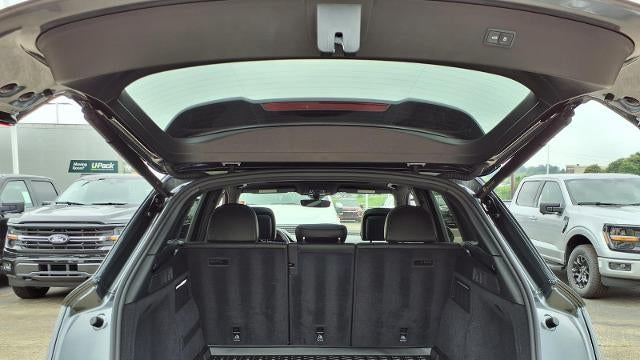 2023 Audi SQ5 3.0T quattro Premium Plus