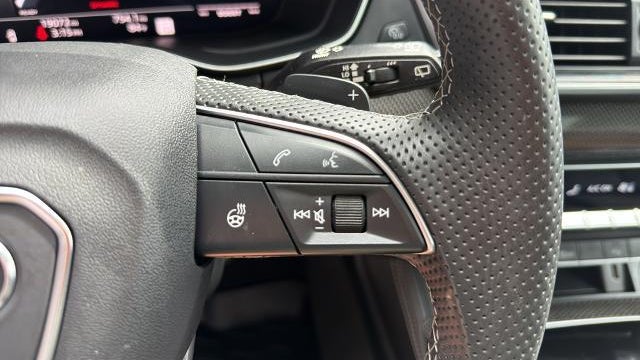 2025 Audi SQ5 3.0T quattro Premium Plus