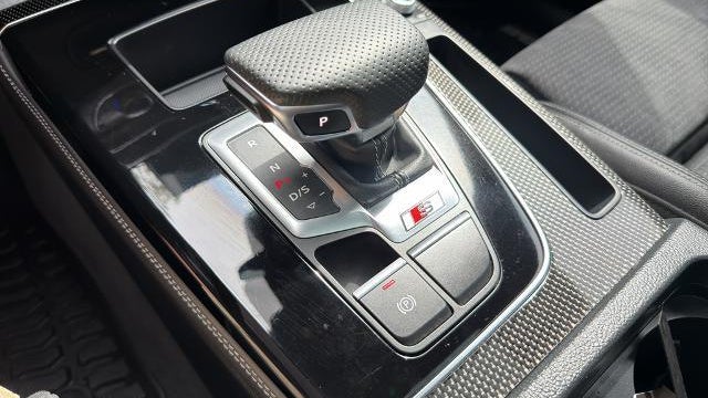 2025 Audi SQ5 3.0T quattro Premium Plus
