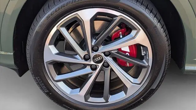 2026 Audi SQ5 Sportback quattro Premium Plus TFSI