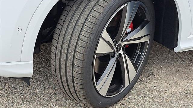 2026 Audi SQ5 Sportback quattro Premium Plus TFSI