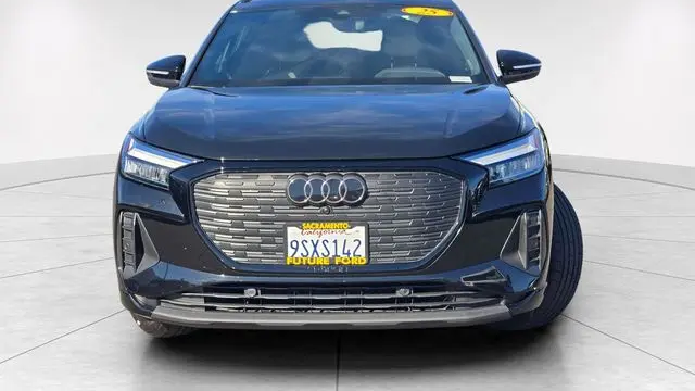 2025 Audi Q4 e-tron Premium Plus 45