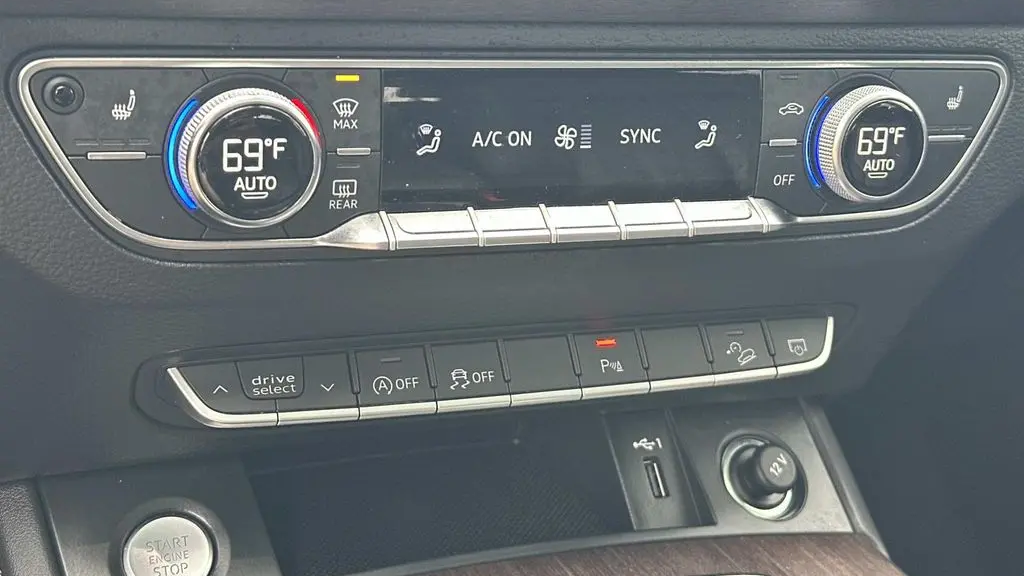 2021 Audi Q5 quattro Premium Plus 45 TFSI