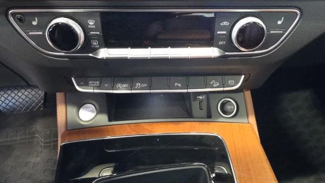 2021 Audi Q5 quattro Premium Plus 45 TFSI