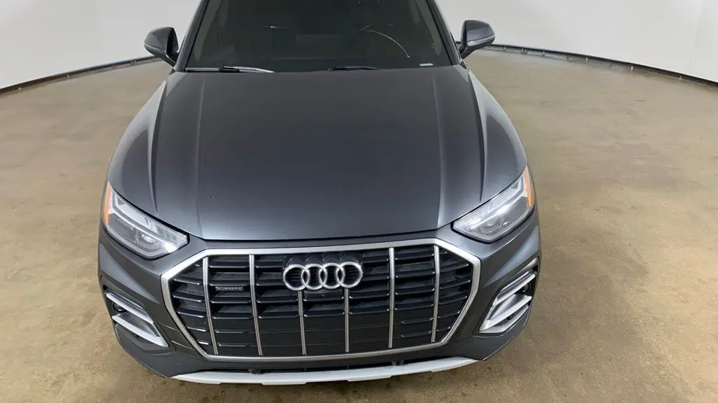 2023 Audi Q5 quattro Premium Plus 40 TFSI