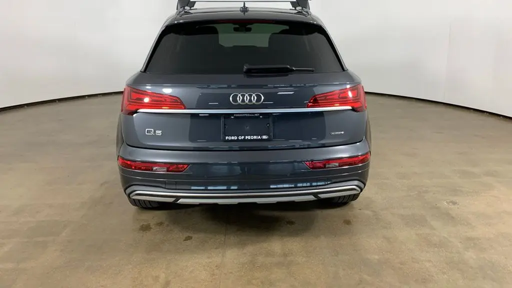 2023 Audi Q5 quattro Premium Plus 40 TFSI