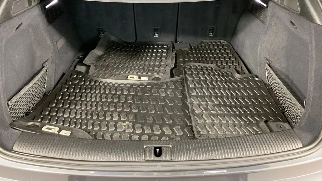 2023 Audi Q5 quattro Premium Plus 40 TFSI