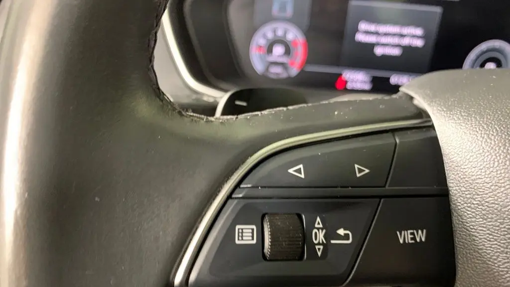 2023 Audi Q5 quattro Premium Plus 40 TFSI