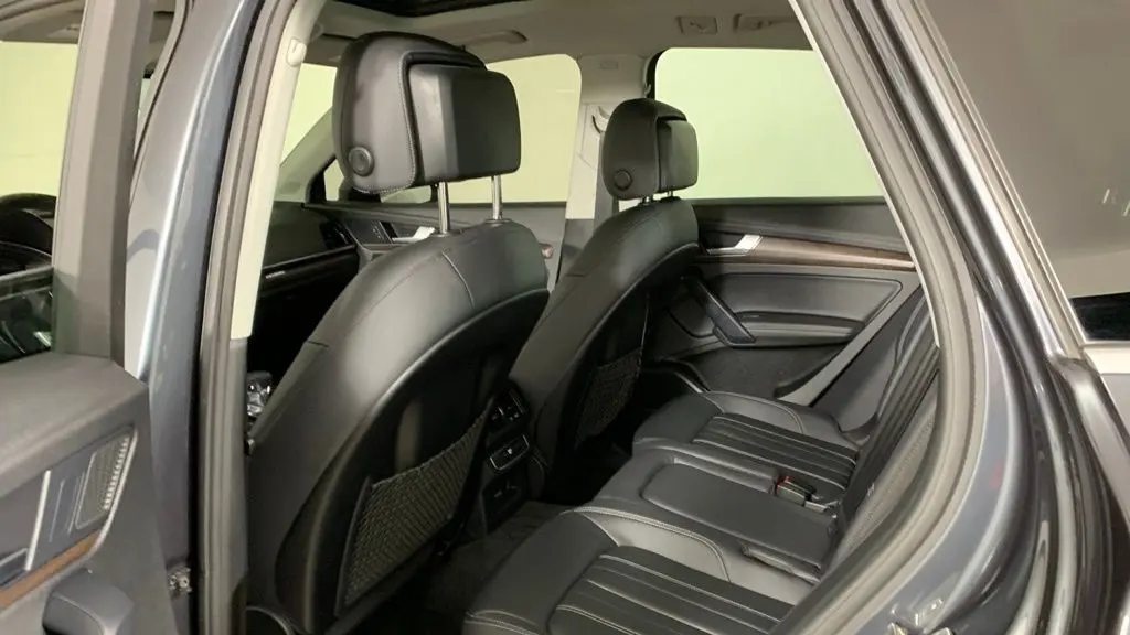2023 Audi Q5 quattro Premium Plus 40 TFSI
