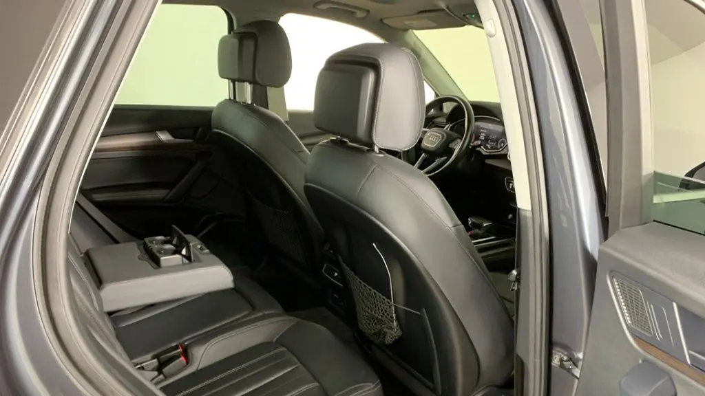 2023 Audi Q5 quattro Premium Plus 40 TFSI