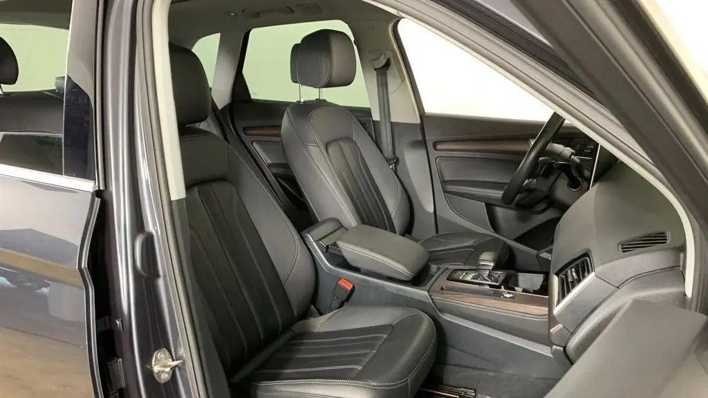 2023 Audi Q5 quattro Premium Plus 40 TFSI