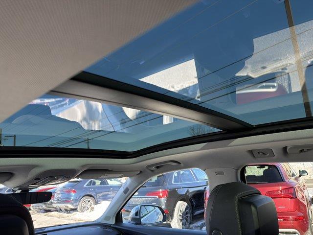 2023 Audi Q5 - $28,899