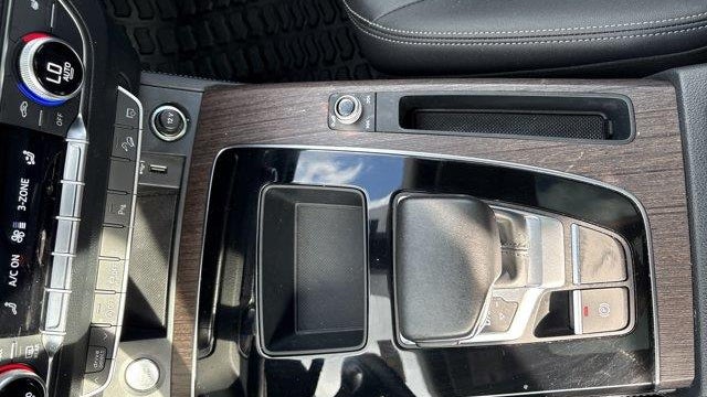 2023 Audi Q5 quattro Premium Plus 40 TFSI