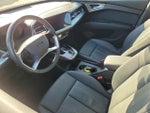 2023 Q4 e-tron Thumbnail 3