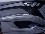 2023 Q4 e-tron Thumbnail 25