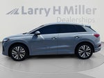 2023 Q4 e-tron Thumbnail 3