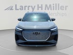 2023 Q4 e-tron Thumbnail 9