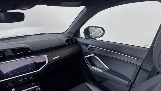 2020 Audi Q3 quattro Premium Plus 45 TFSI