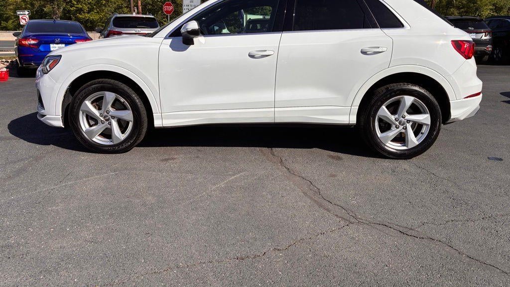 2020 Audi Q3 quattro Premium Plus 45 TFSI
