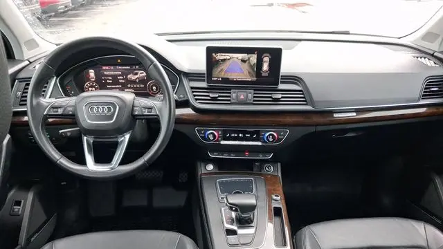 2019 Audi Q5 quattro Premium Plus 45 TFSI