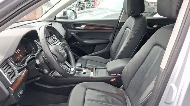 2019 Audi Q5 quattro Premium Plus 45 TFSI