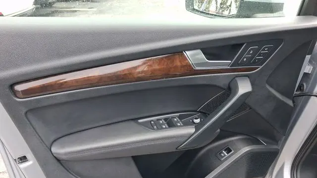 2019 Audi Q5 quattro Premium Plus 45 TFSI