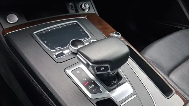 2019 Audi Q5 quattro Premium Plus 45 TFSI