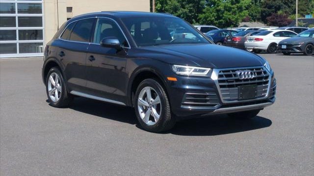 2020 Audi Q5 quattro Premium Plus 45 TFSI