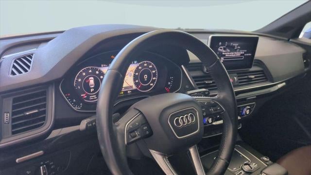 2020 Audi Q5 quattro Premium Plus 45 TFSI