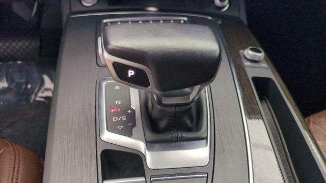 2020 Audi Q5 quattro Premium Plus 45 TFSI