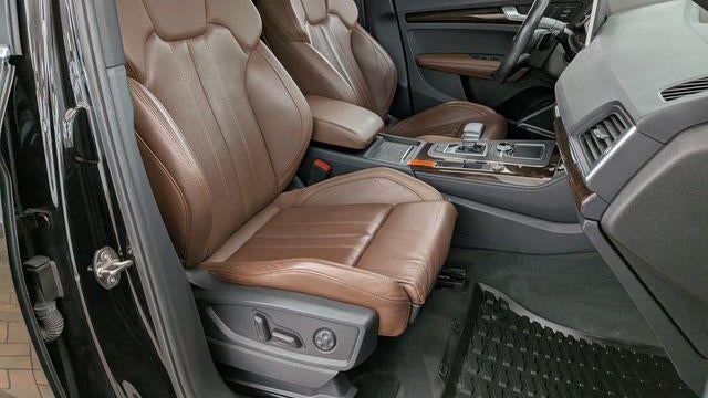2019 Audi Q5 quattro Premium Plus 45 TFSI