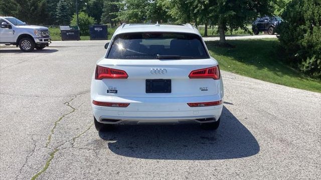 2018 Audi Q5 2.0T quattro Premium Plus