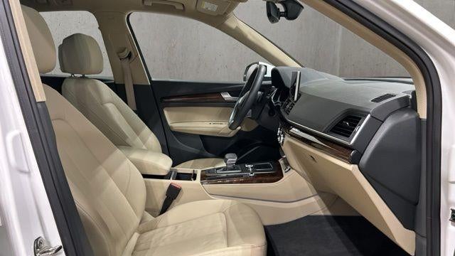 2020 Audi Q5 quattro Premium Plus 45 TFSI