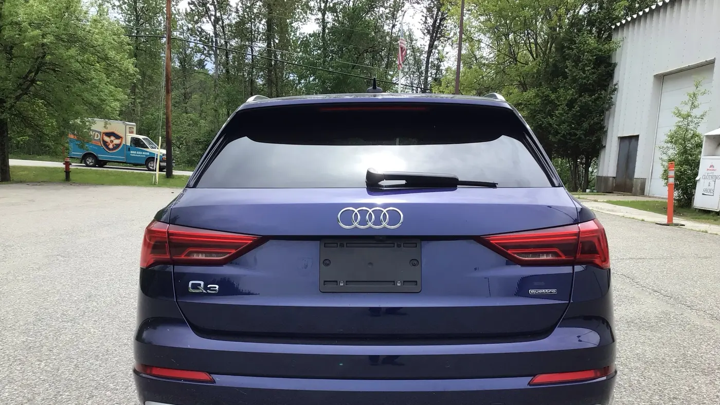 2022 Audi Q3 quattro Premium Plus 40 TFSI